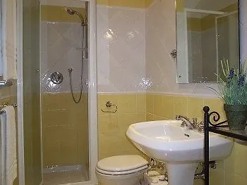 Gasthuis Casa Linnea Rome